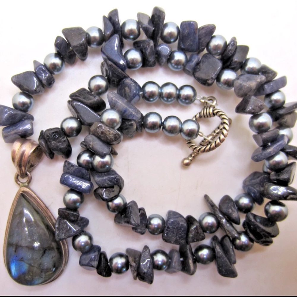 Sterling Labradorite Pendant on a gray pearl, amethyst & Lapis strand Necklace.